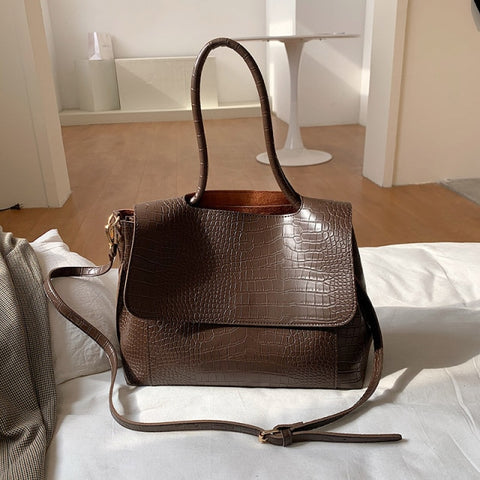 Designer Crocodile Pattern women handbag Large Capacity  Shoulder Bags for female 2021 Casual Totes Pu Leather messenger bag