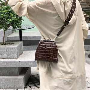 Vintage Crocodile Pattern Messenger Women Luxury Alligator Shoulder Crossbody Bags Designer Croc Pu Leather Women Flap Bags Chic